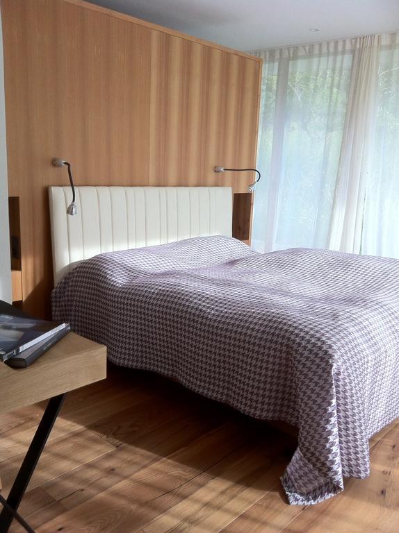 Chalet Park Apartment Mit Sauna Hamam Diemtigen الغرفة الصورة